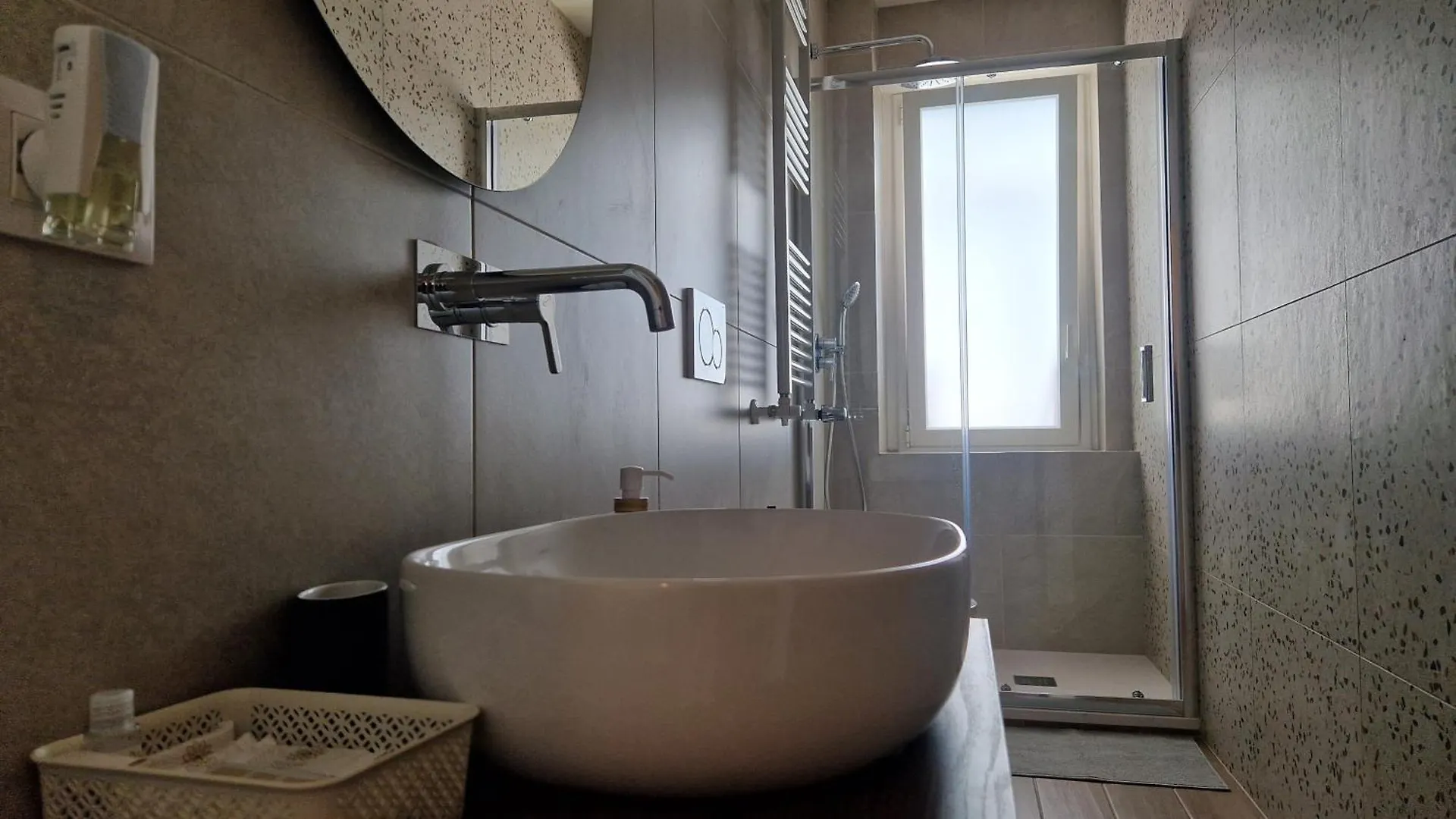 קטאניה Orlando Rooms 0*,  איטליה